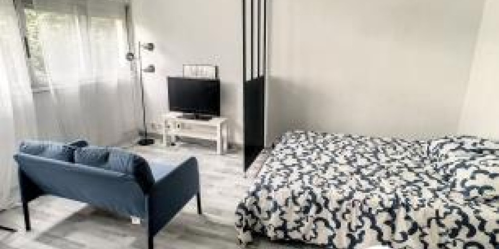 appartement à PAU (64000)