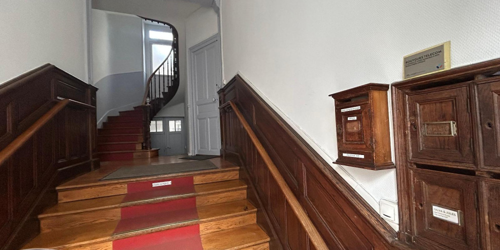 appartement à PAU (64000)