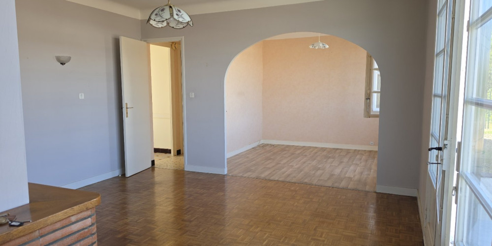 maison à PUYOO (64270)