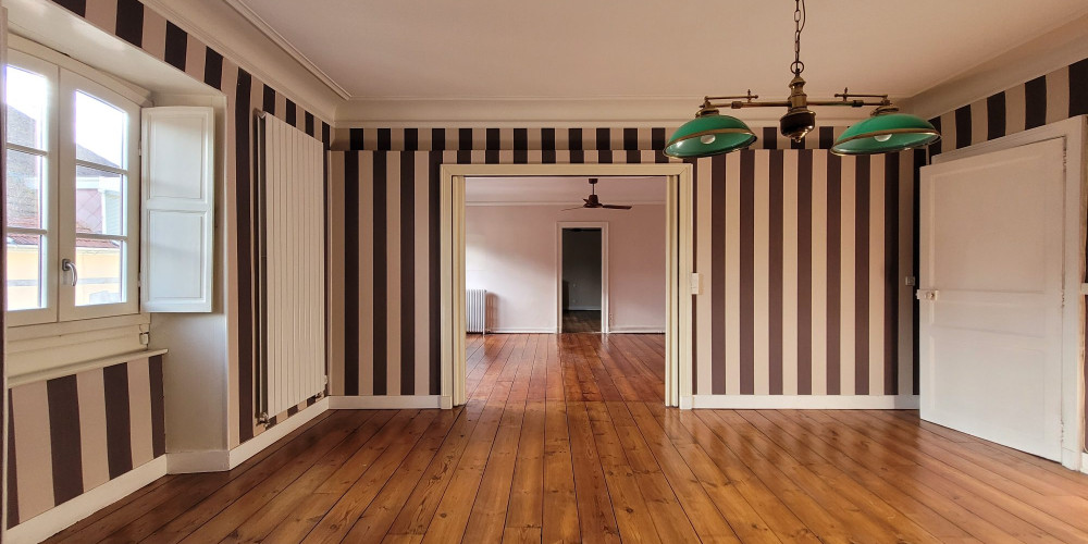 appartement à PAU (64000)