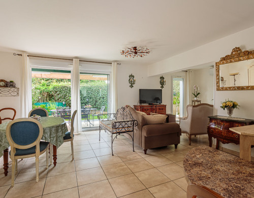 maison  ST PEE SUR NIVELLE