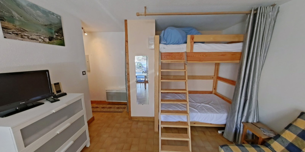 appartement à ST LARY SOULAN (65170)