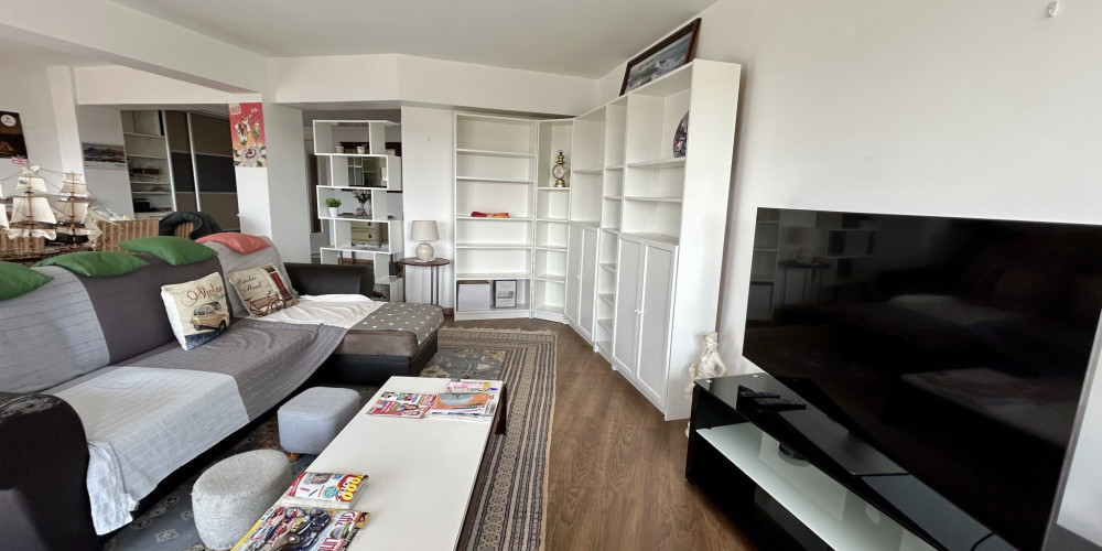 appartement à PAU (64000)