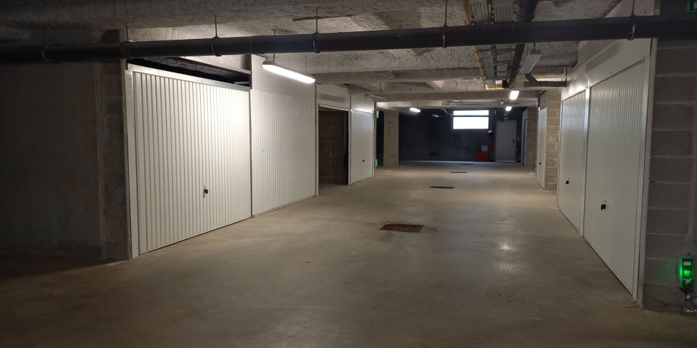 parking à BIDART (64210)