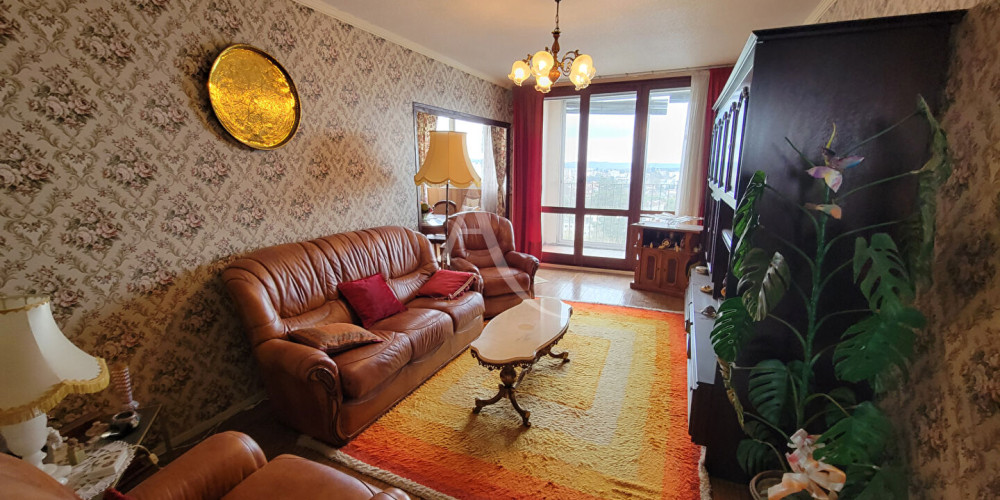 appartement à PAU (64000)