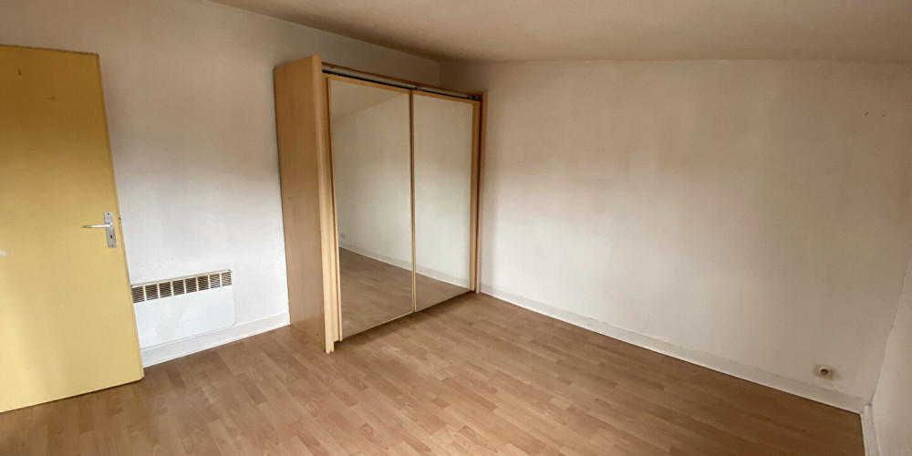 appartement à PAU (64000)