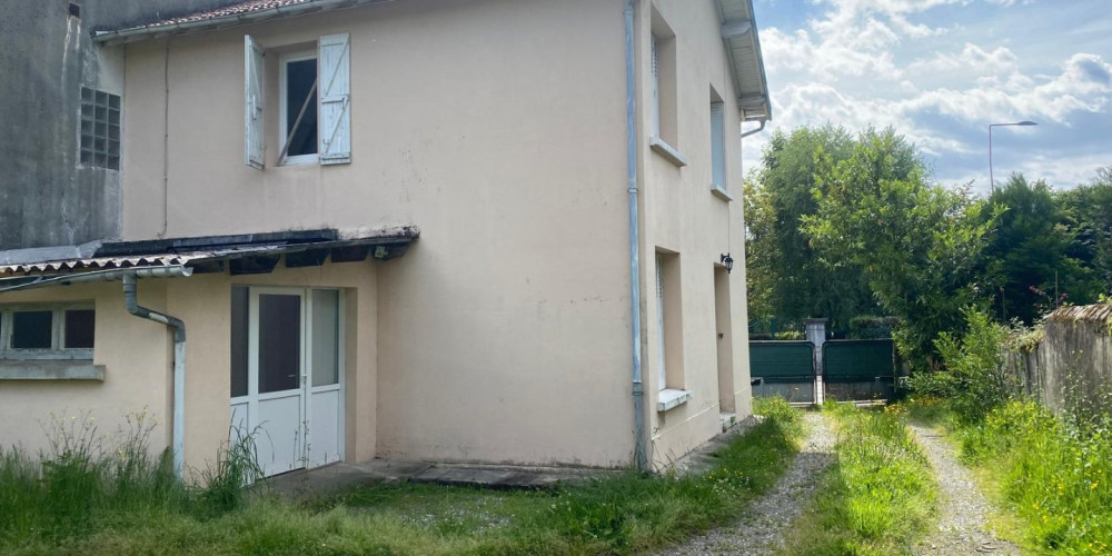 maison à LANNEMEZAN (65300)