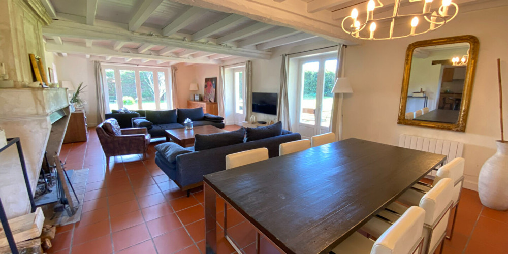 maison à USTARITZ (64480)