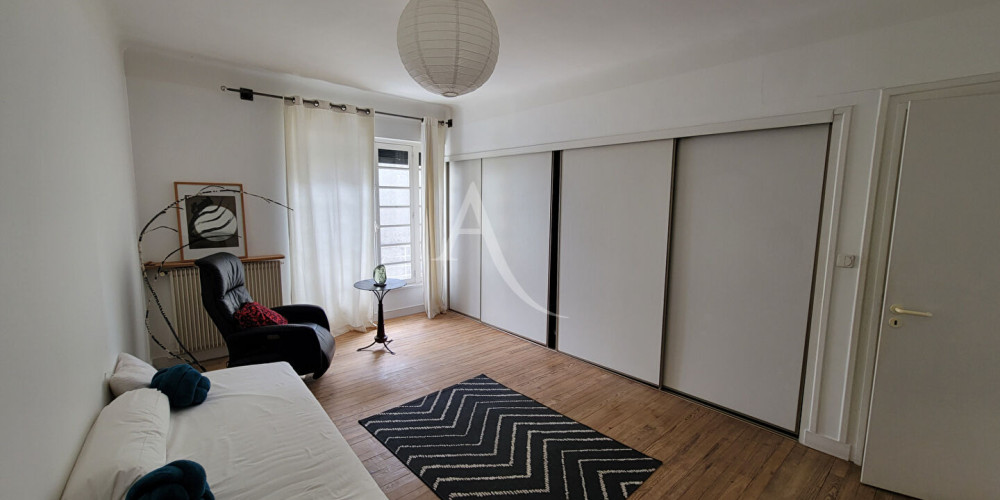 appartement à PAU (64000)