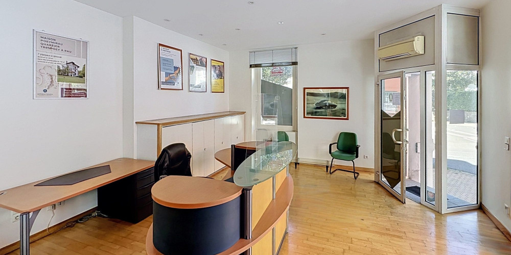 local commercial à TARBES (65000)