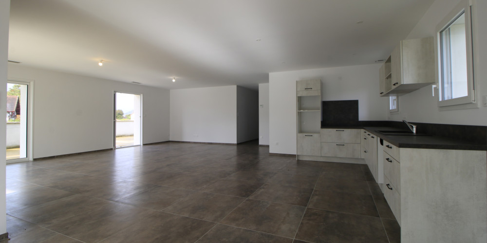 maison à ST JEAN LE VIEUX (64220)