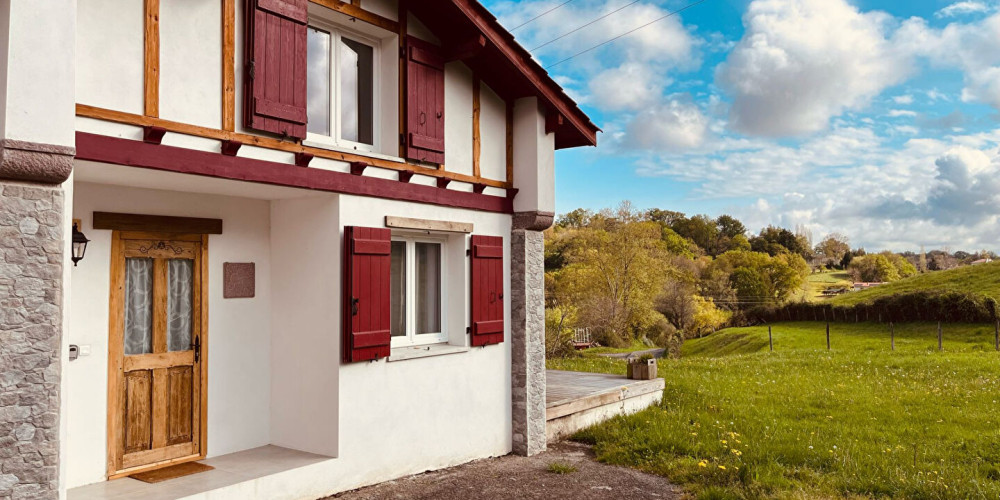 maison à URRUGNE (64122)