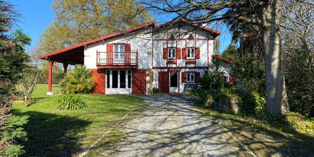 maison à USTARITZ (64480)