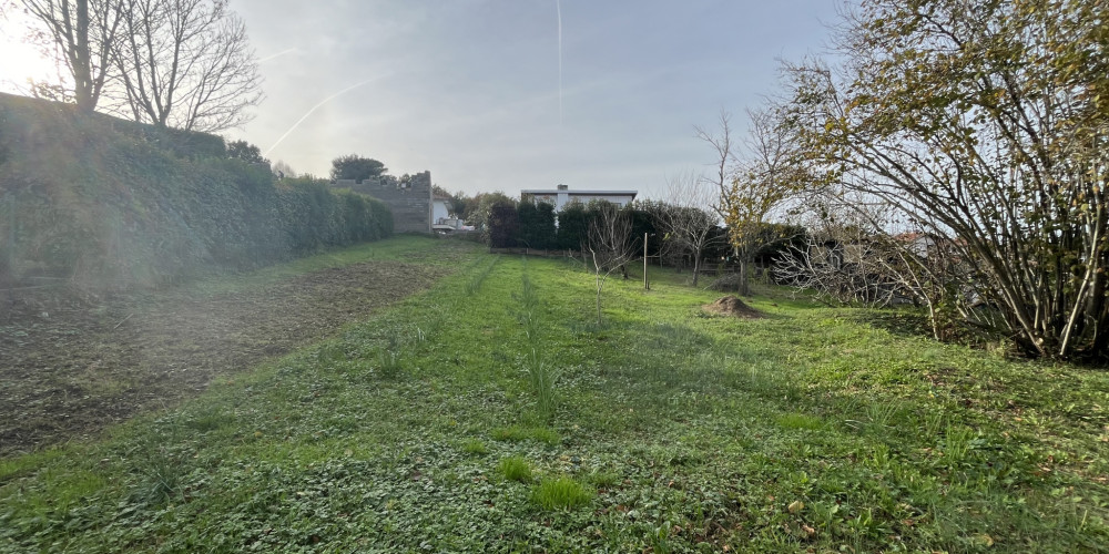 terrain à ANGLET (64600)