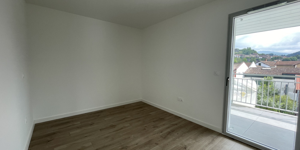 appartement à ST JEAN PIED DE PORT (64220)