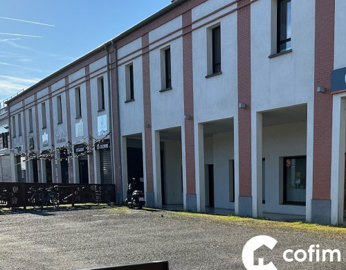 local commercial  TARBES