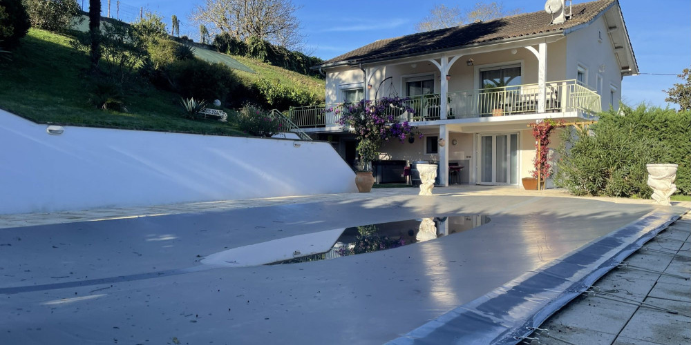 maison à GURMENCON (64400)