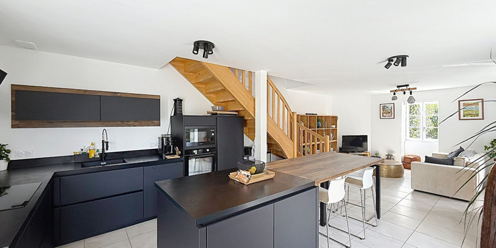 appartement à ST PIERRE D IRUBE (64990)
