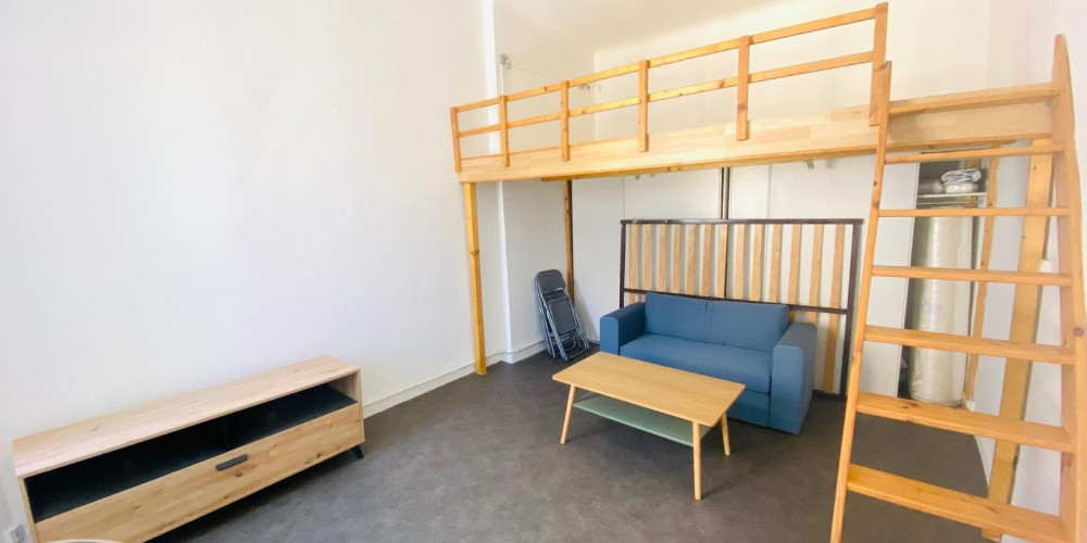 appartement à PAU (64000)