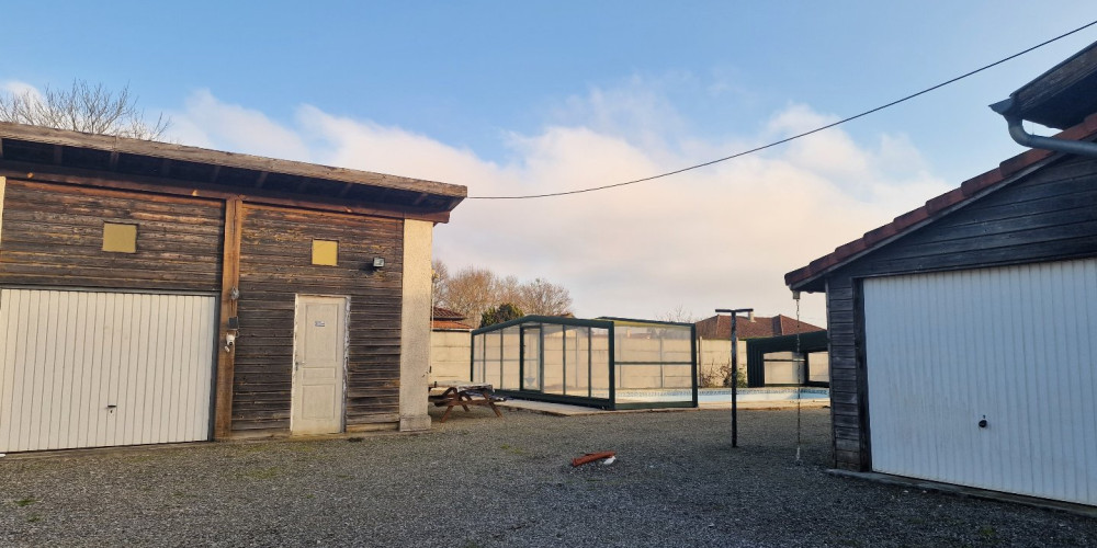 maison à LAHONTAN (64270)