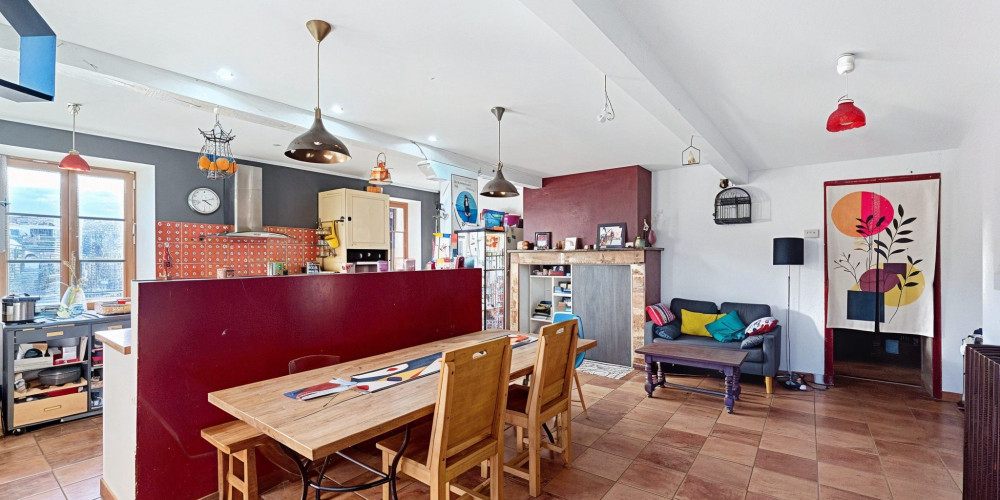 maison à AUREILHAN (65800)