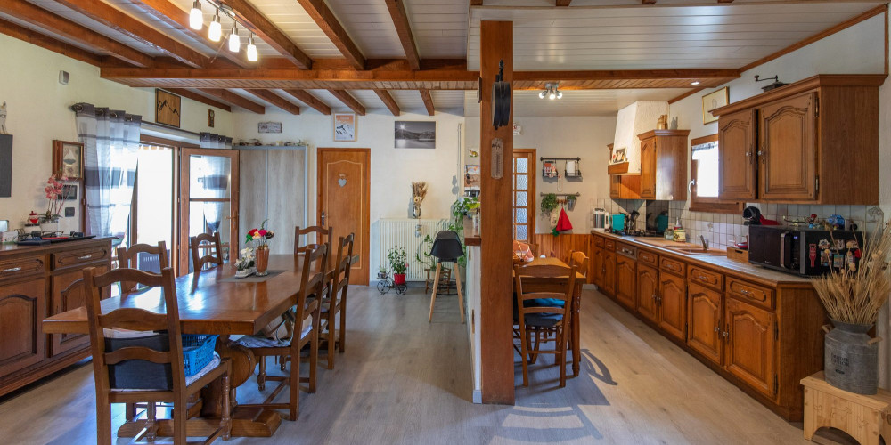 maison à CAMPAN (65710)