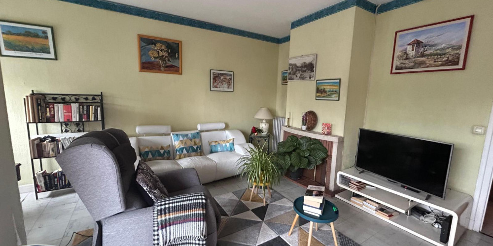 appartement à PAU (64000)