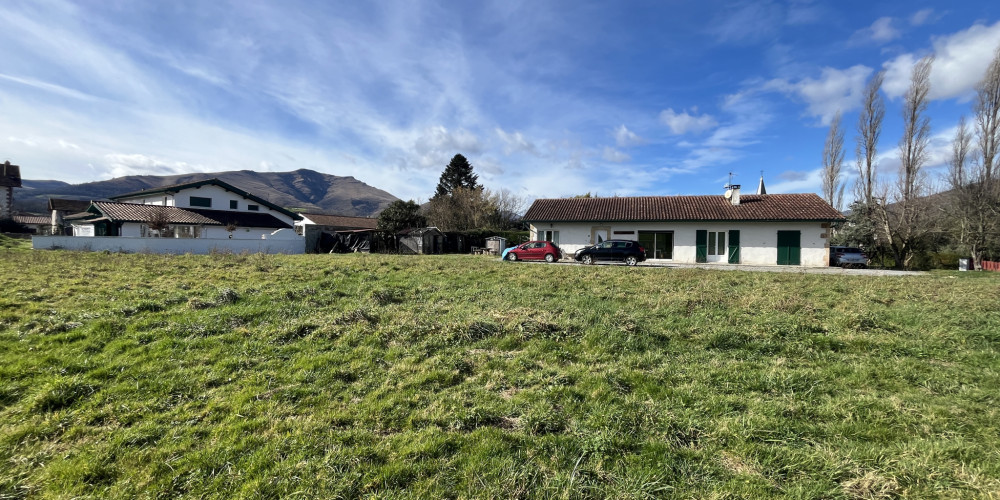 terrain à ASCARAT (64220)