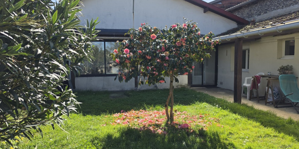 maison à LAHONTAN (64270)