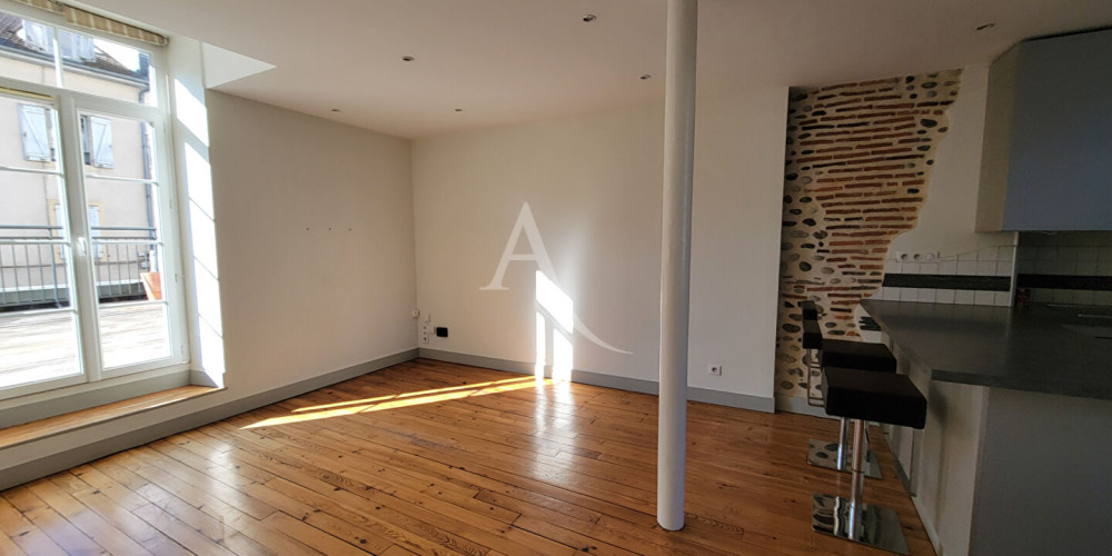 appartement à PAU (64000)
