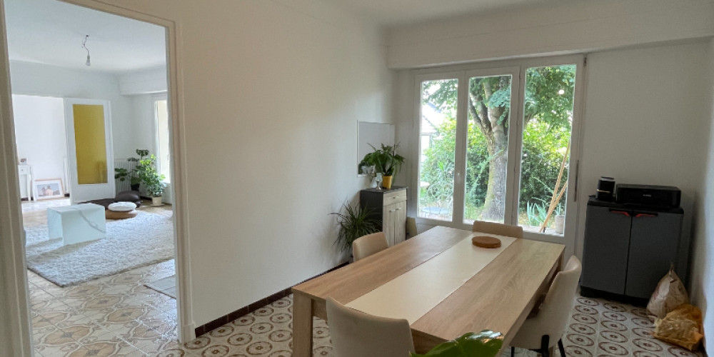 maison à PAU (64000)