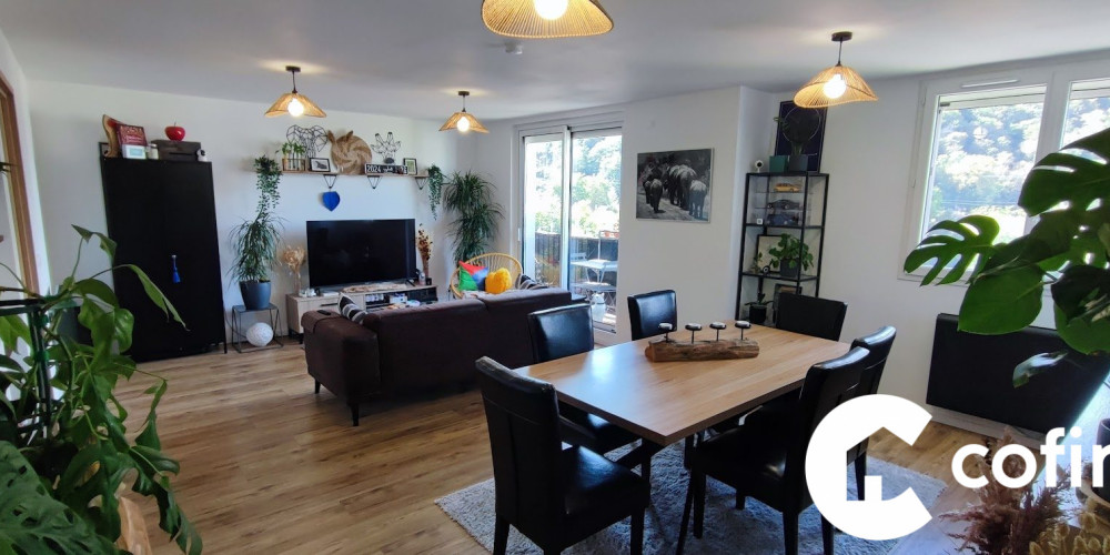 appartement à GELOS (64110)