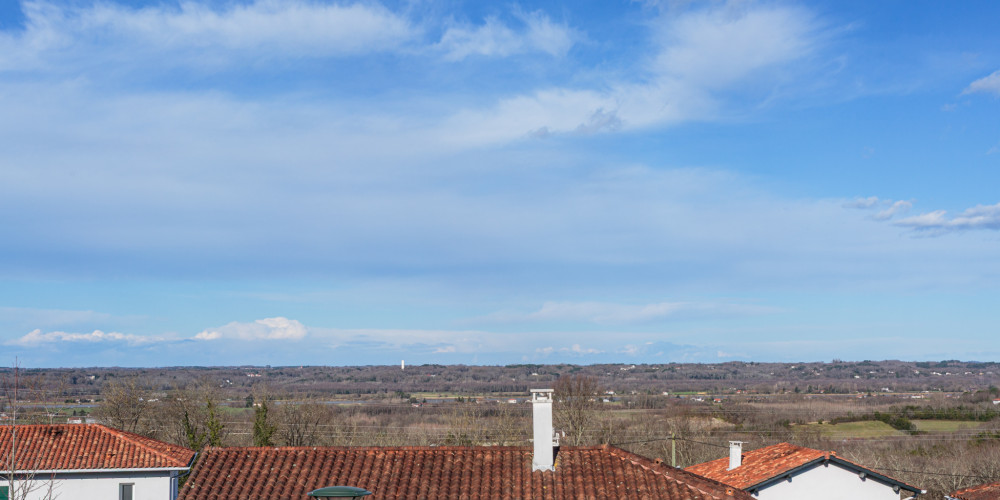 appartement à MOUGUERRE (64990)