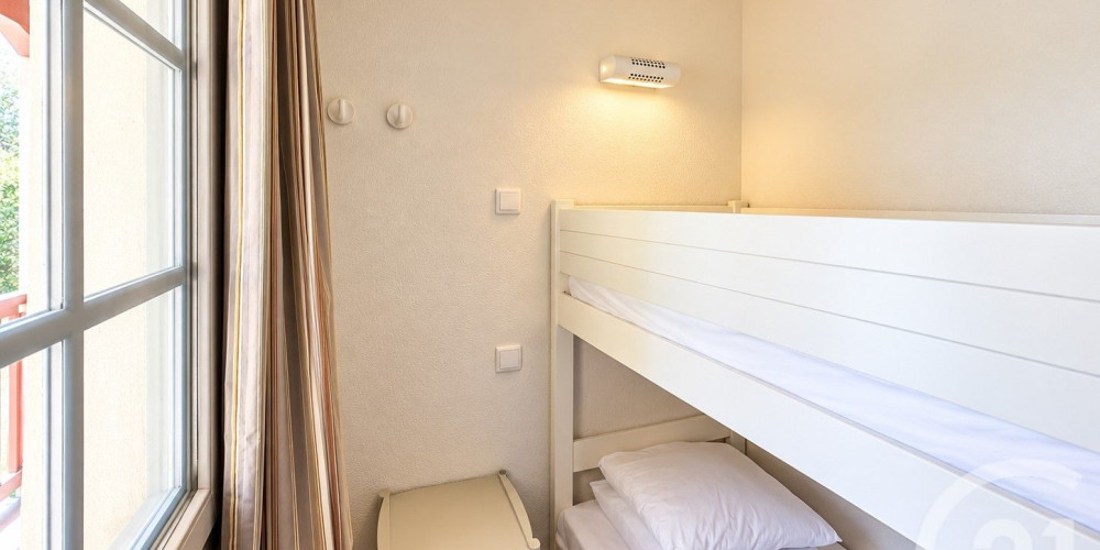 appartement à URRUGNE (64122)