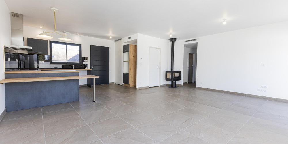 maison à MAZEROLLES (64230)