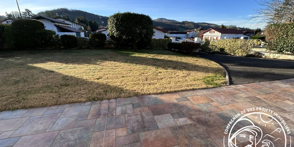 maison à HASPARREN (64240)