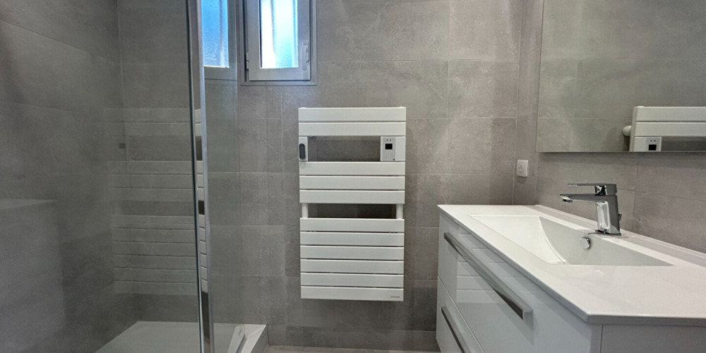 appartement à PAU (64000)