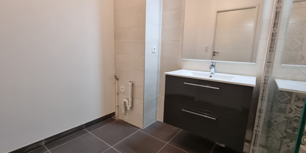 appartement à USTARITZ (64480)