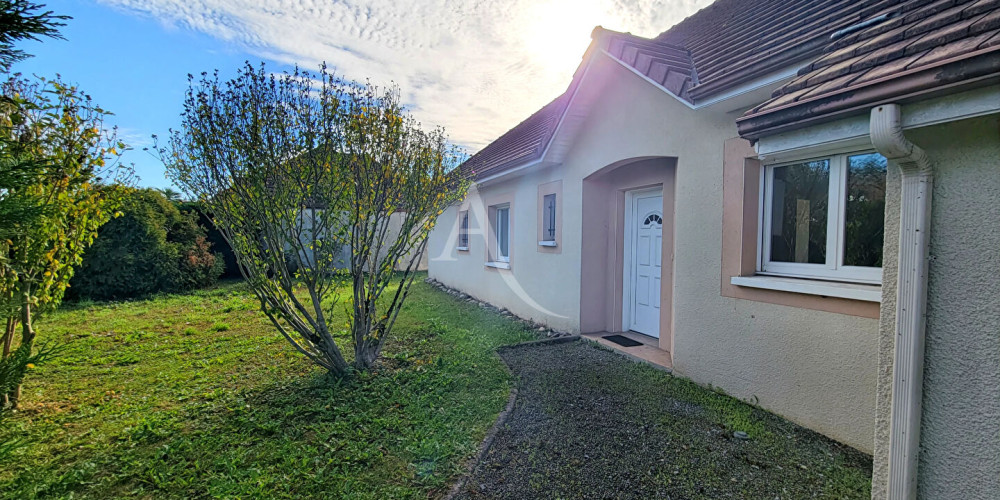 maison à PAU (64000)