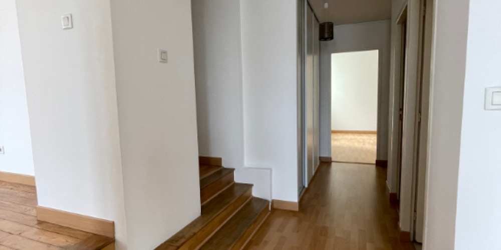 appartement à PAU (64000)