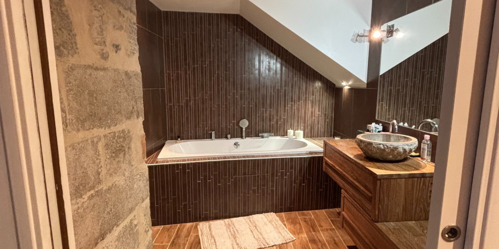 appartement à PAU (64000)