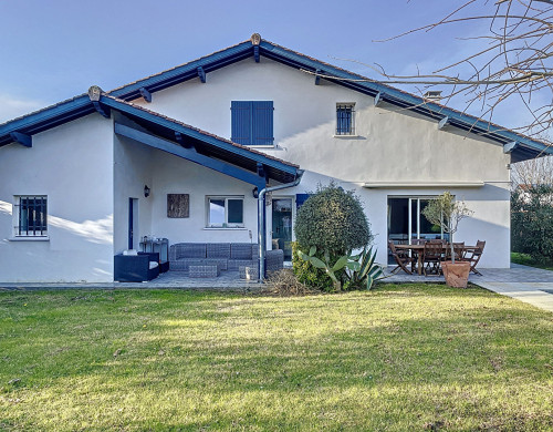 maison  ST PIERRE D IRUBE
