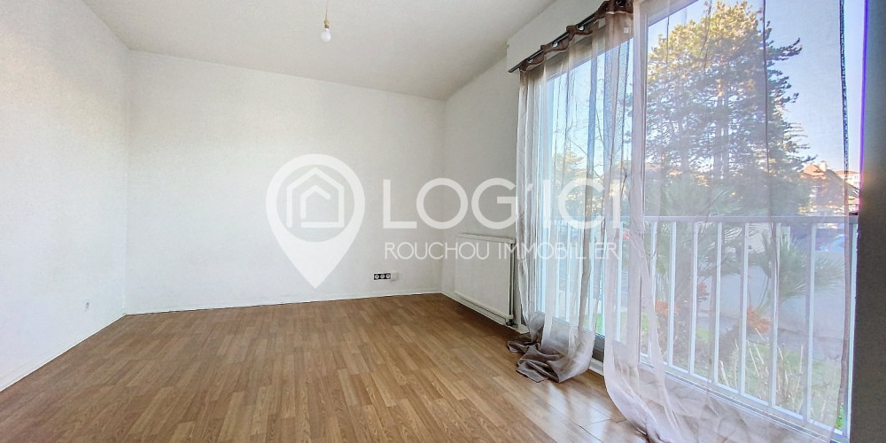 appartement à PAU (64000)