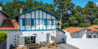 maison à BASSUSSARRY (64200)