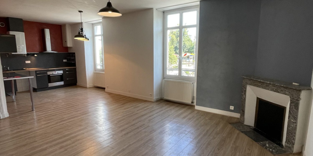 appartement à PAU (64000)