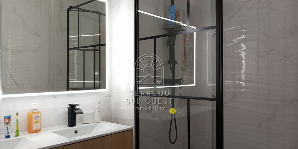 appartement à PAU (64000)