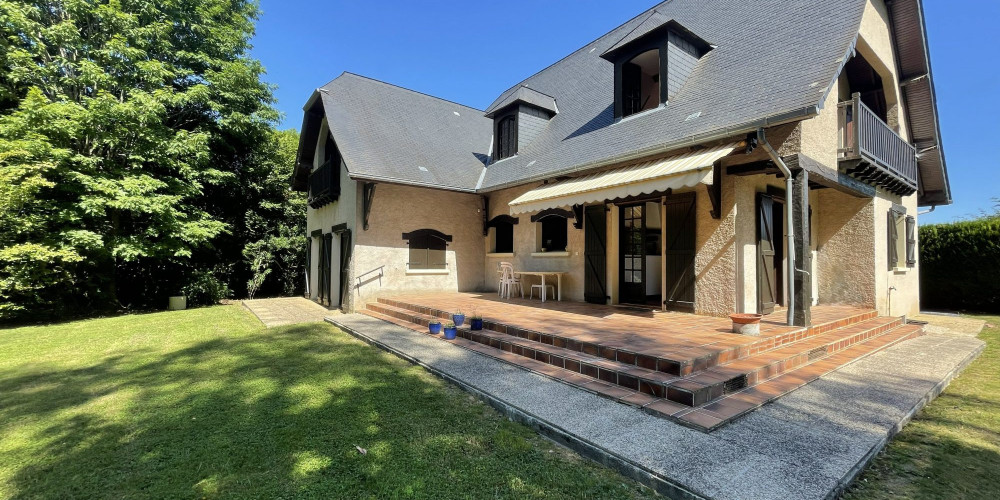 maison à OLORON STE MARIE (64400)