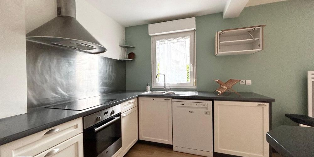 appartement à PAU (64000)
