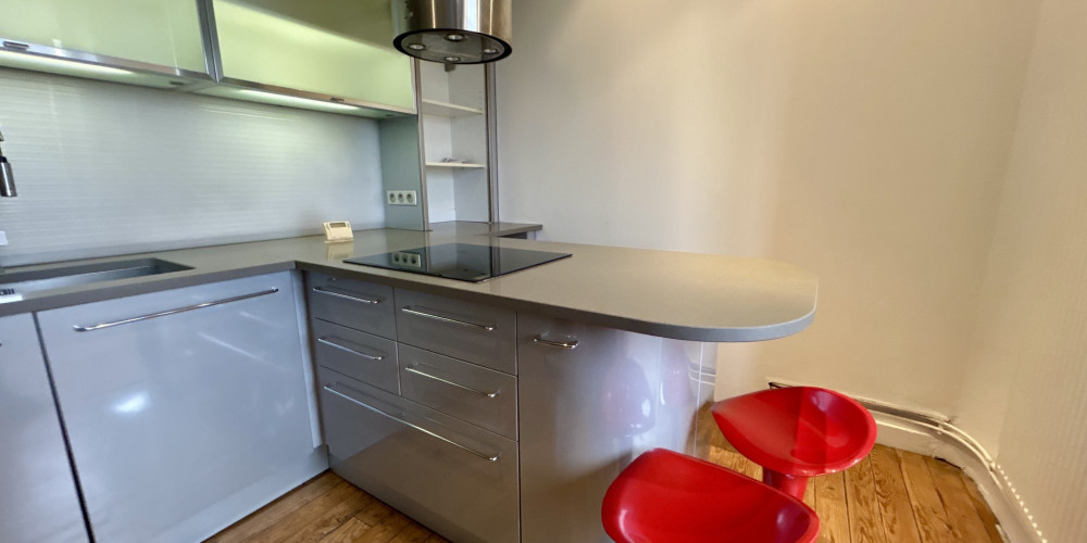 appartement à PAU (64000)