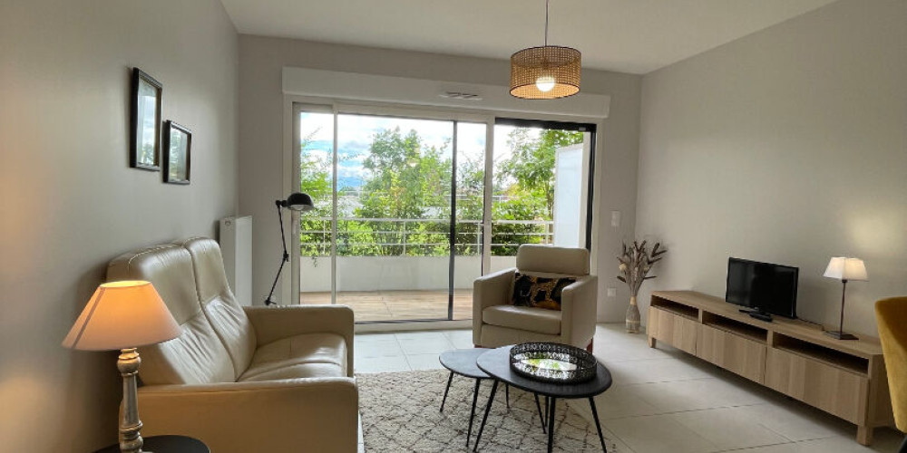 appartement à PAU (64000)